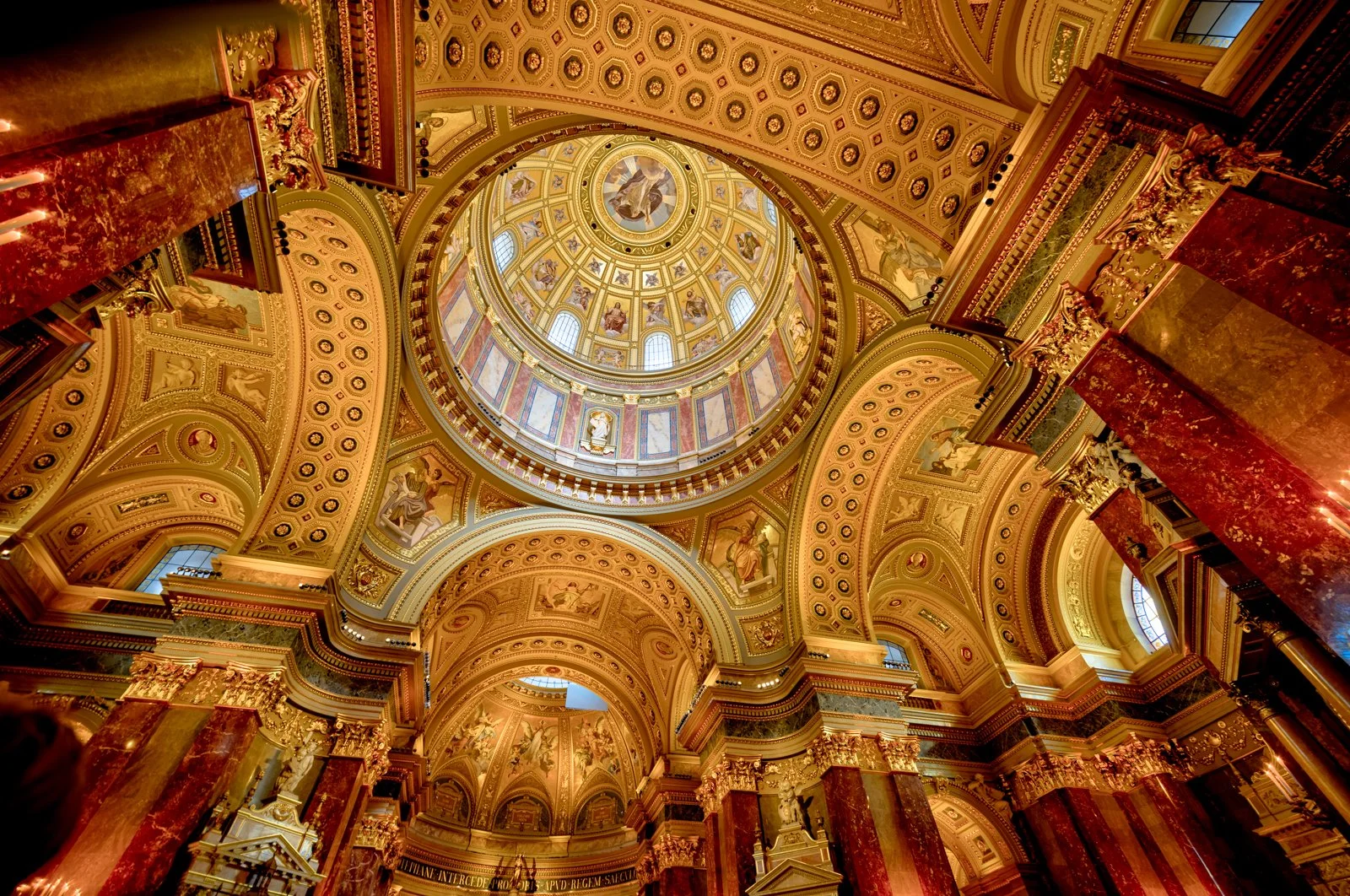 2025 BUDAPEST ST STEPHENS-10.jpg