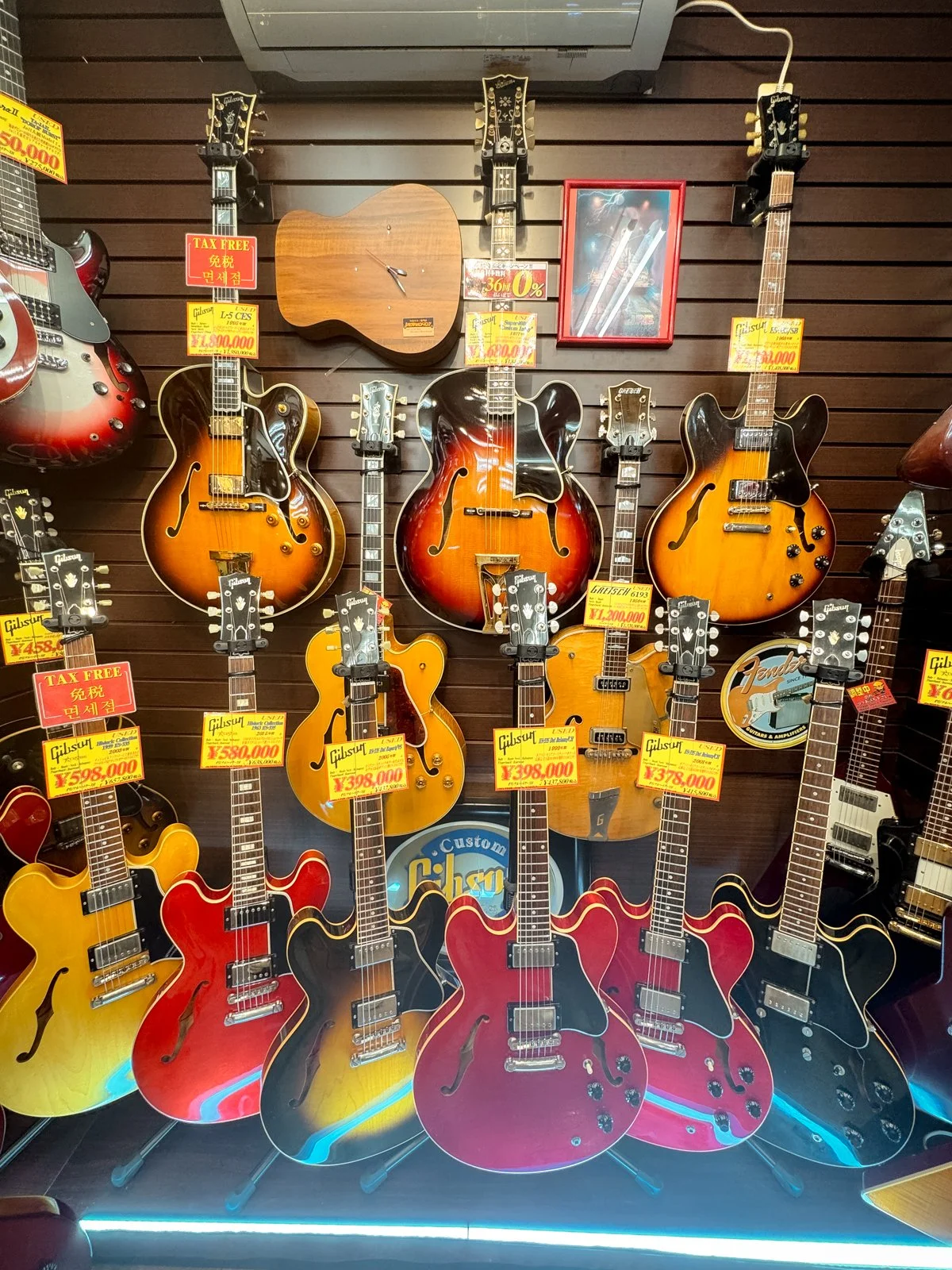 2026 JAPAN OCHANOMIZU GUITARS-28.jpg