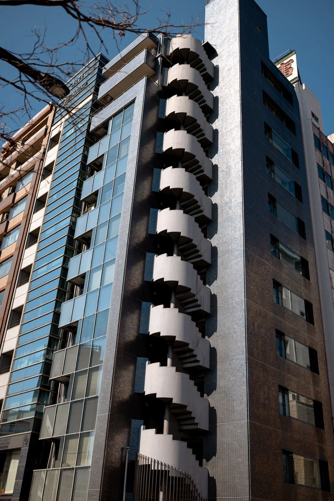 2026 JAPAN TOKYO SHINJUKU STREETSCAPES-6.jpg