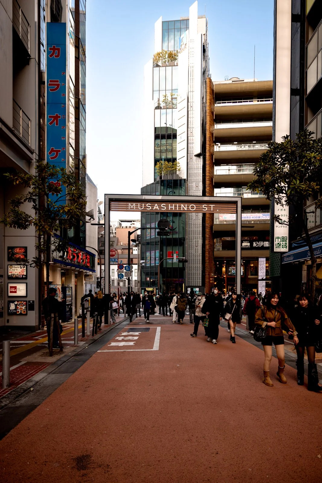 2026 JAPAN TOKYO SHINJUKU STREETSCAPES-10.jpg
