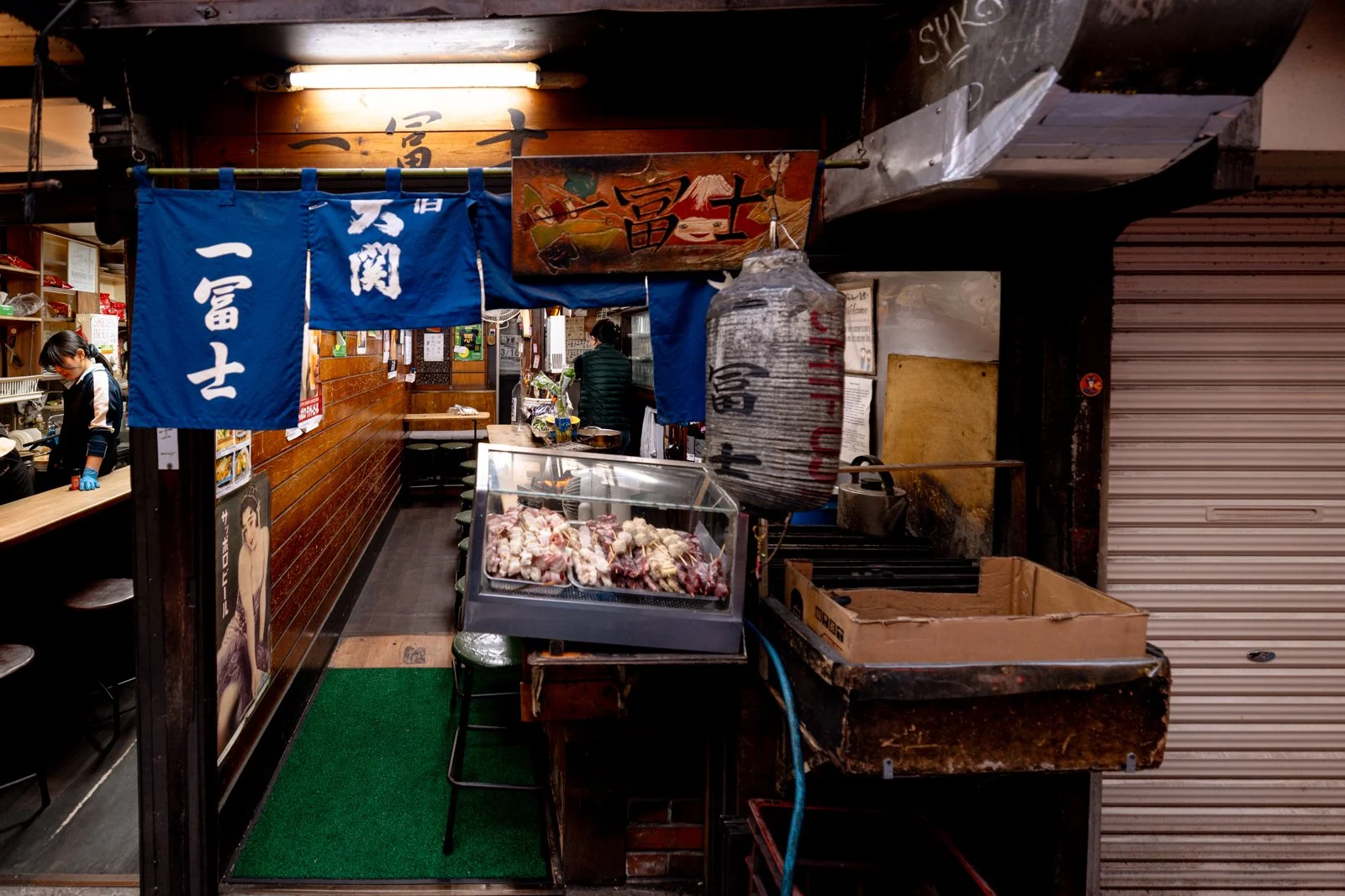 2026 JAPAN TOKYO SHINJUKU STREETSCAPES-19.jpg