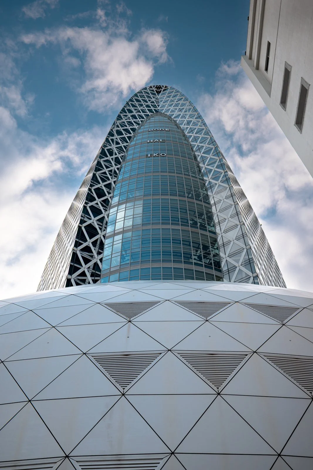 2026 JAPAN TOKYO SHINJUKU STREETSCAPES-22.jpg