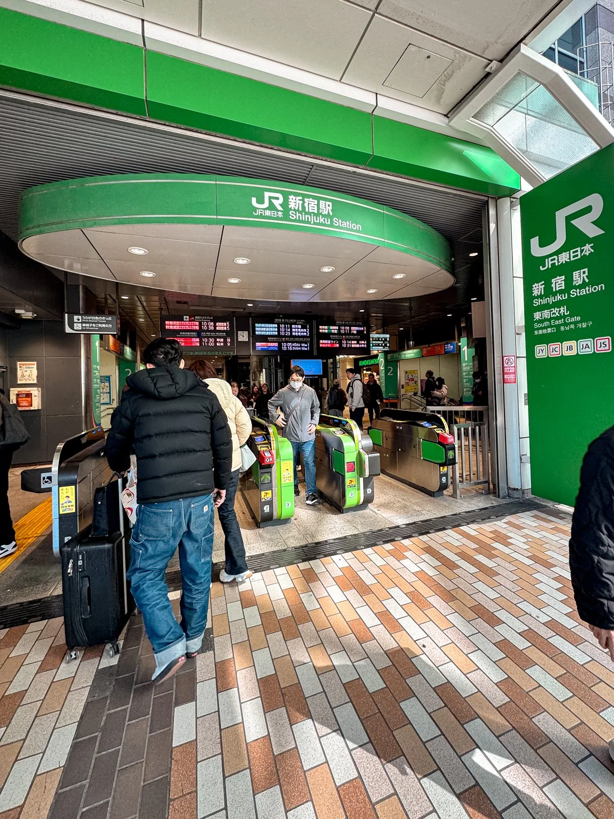 2026 JAPAN TOKYO SHINJUKU STREETSCAPES-38.jpg