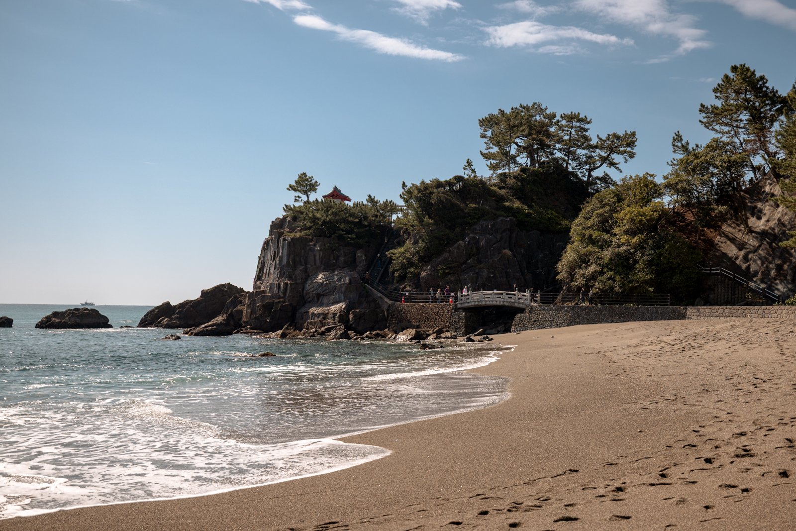 2026 KATSURAHAMA BEACH-7.jpg