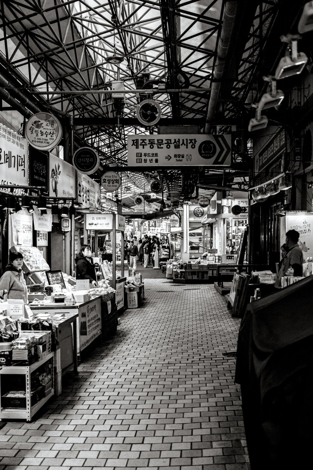 2026 JEJU ISLAND DONGMUN MARKET-7.jpg