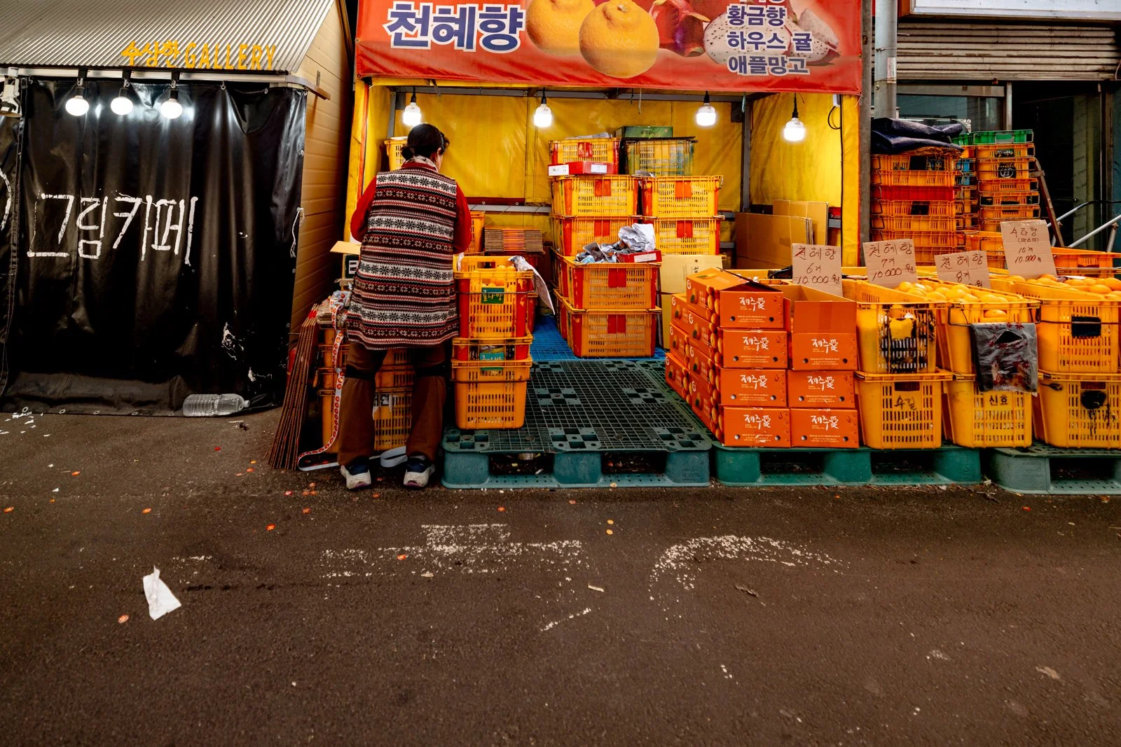 2026 JEJU ISLAND DONGMUN MARKET-10.jpg
