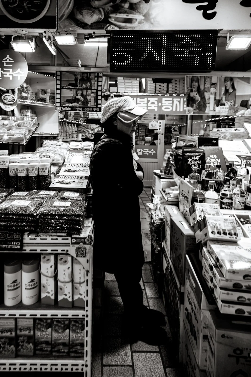2026 JEJU ISLAND DONGMUN MARKET-14.jpg