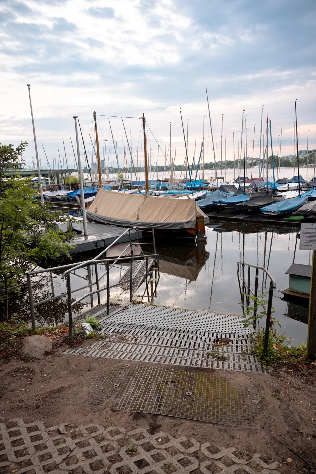2026 HAMBURG ALSTER LAKES-26.jpg