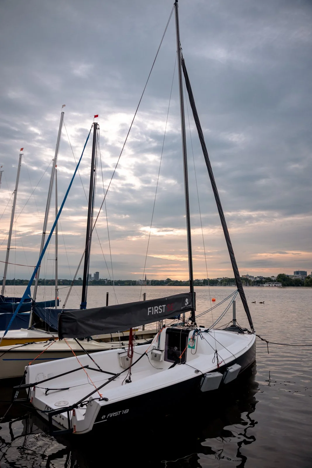 2026 HAMBURG ALSTER LAKES-31.jpg