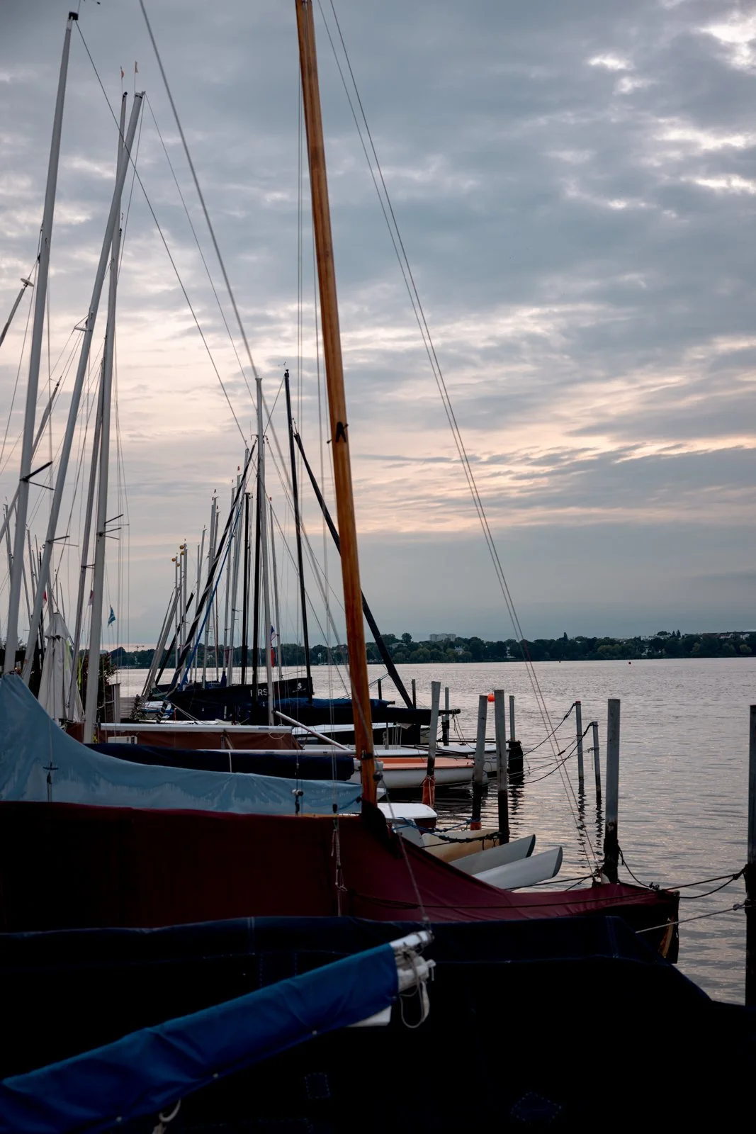 2026 HAMBURG ALSTER LAKES-33.jpg