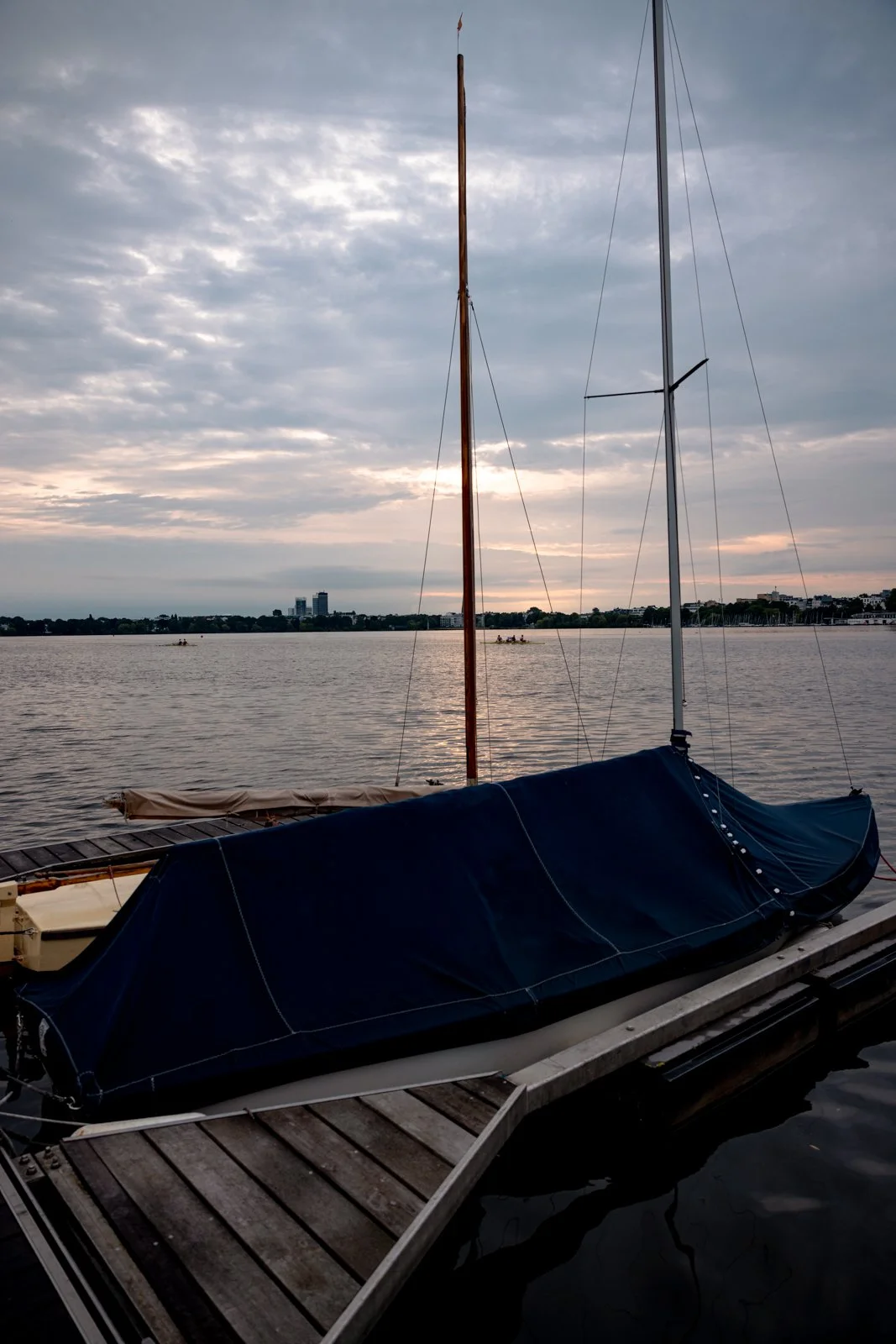 2026 HAMBURG ALSTER LAKES-37.jpg
