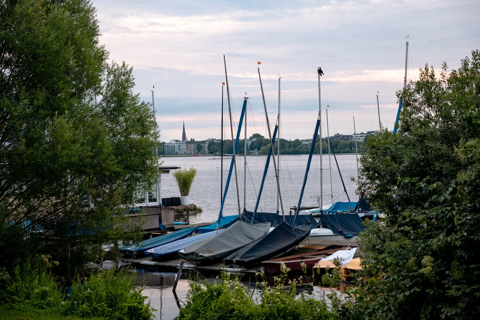 2026 HAMBURG ALSTER LAKES-43.jpg