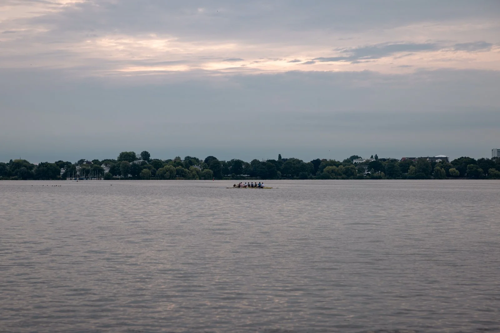 2026 HAMBURG ALSTER LAKES-46.jpg