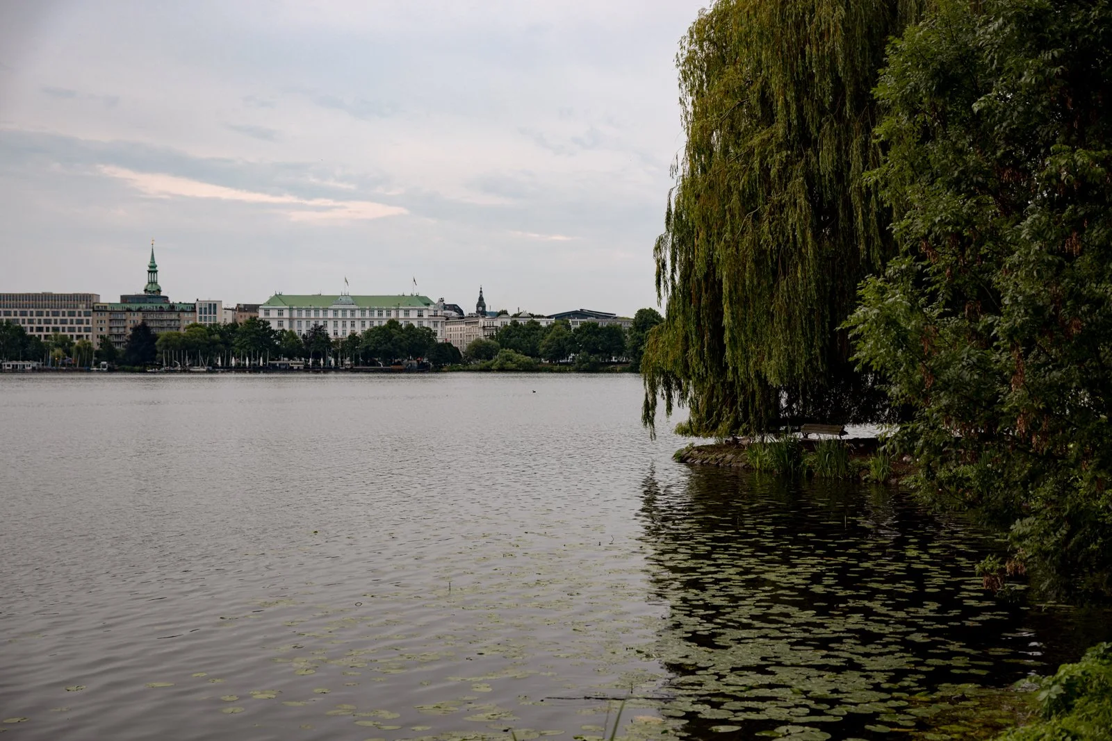 2026 HAMBURG ALSTER LAKES-53.jpg