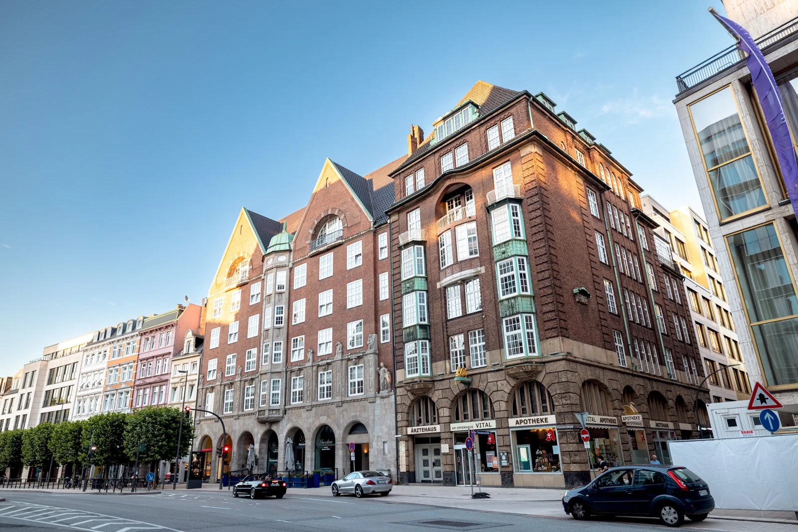 2026 HAMBURG CITY CENTRE-28.jpg