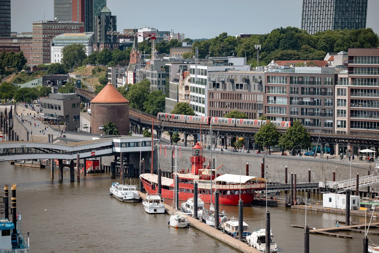 2026 HAMBURG ELBPHILHARMONIE-49.jpg