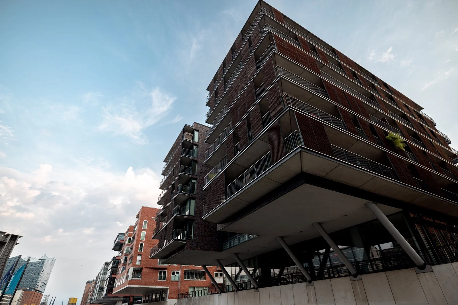 2026 HAMBURG HAFENCITY-3.jpg