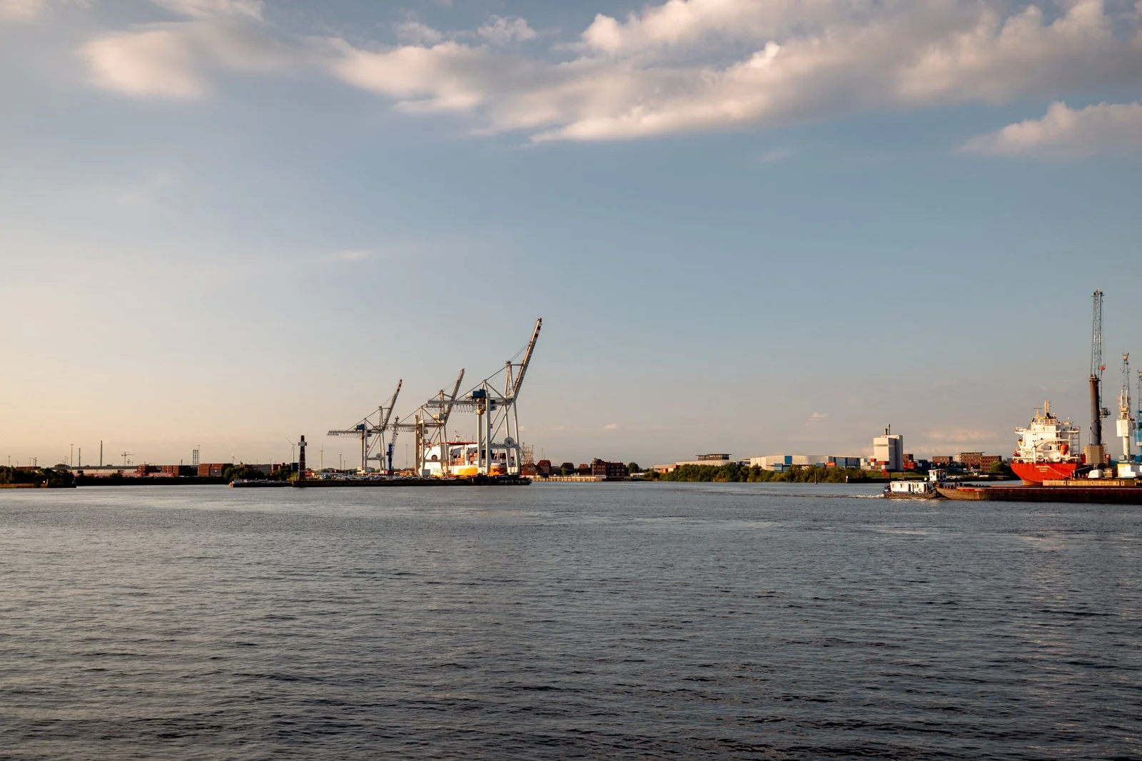 2026 HAMBURG HAFENCITY-63.jpg
