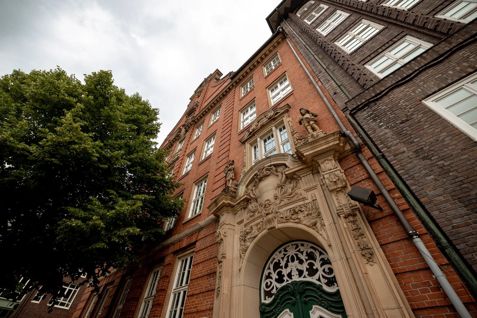 2026 HAMBURG KONTORHAUS-10.jpg