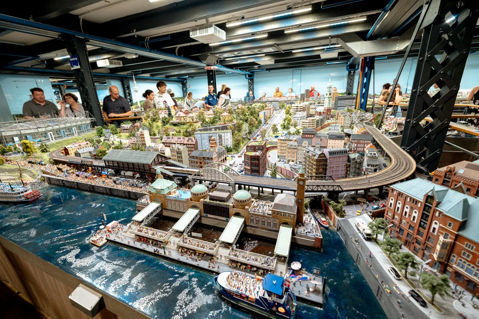 2026 HAMBURG MINIATURE WUNDERLAND-5.jpg