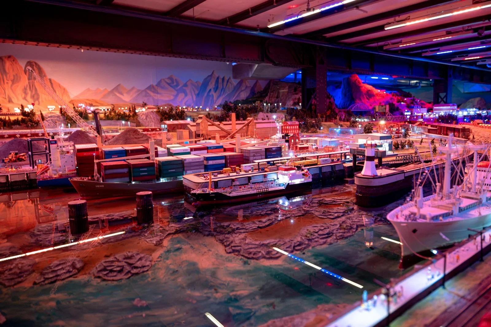 2026 HAMBURG MINIATURE WUNDERLAND-15.jpg