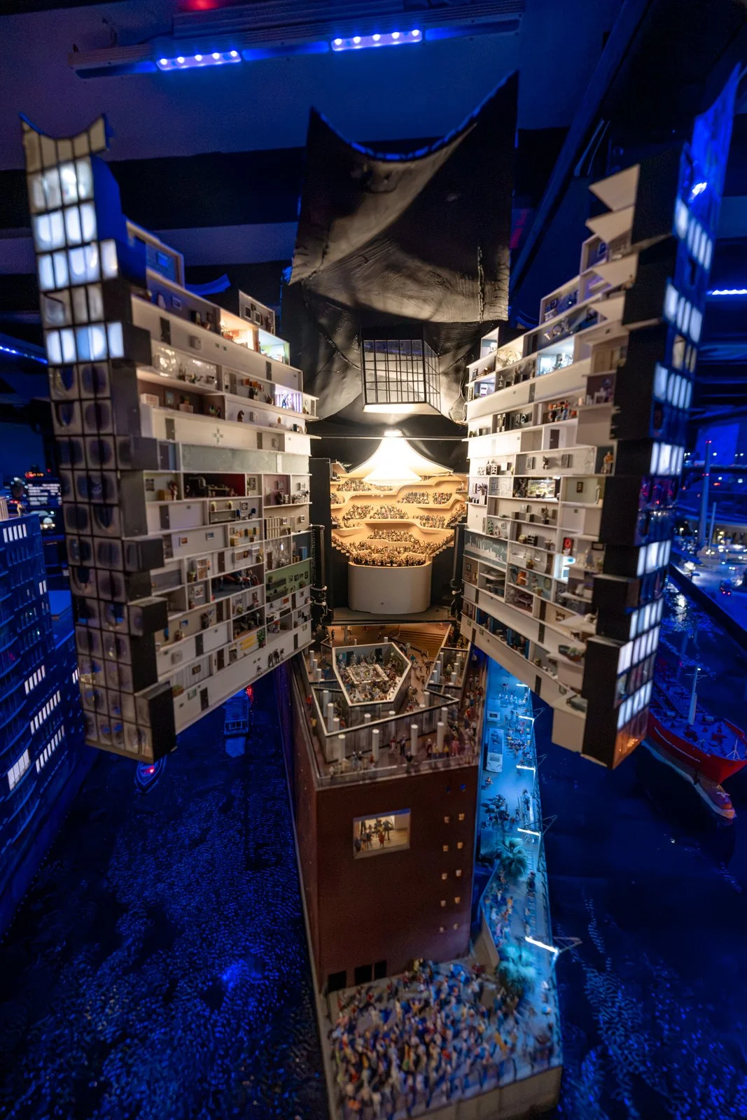 2026 HAMBURG MINIATURE WUNDERLAND-22.jpg