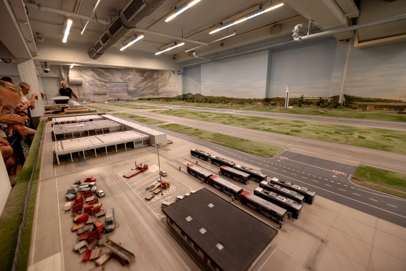 2026 HAMBURG MINIATURE WUNDERLAND-34.jpg