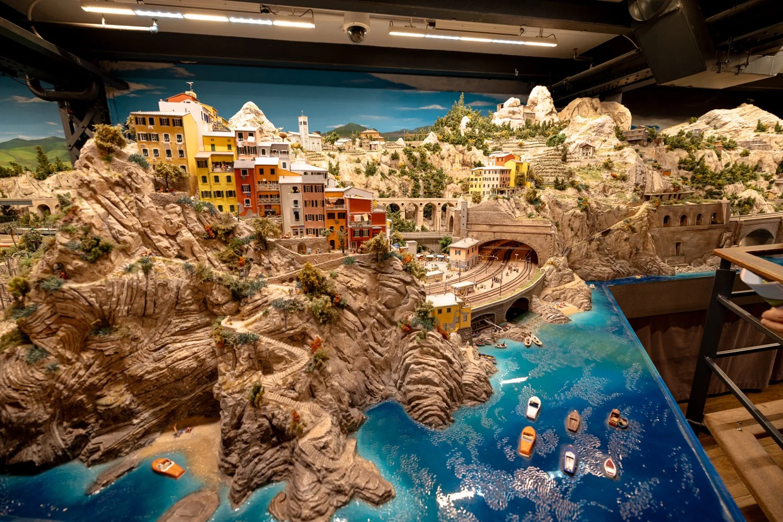 2026 HAMBURG MINIATURE WUNDERLAND-45.jpg