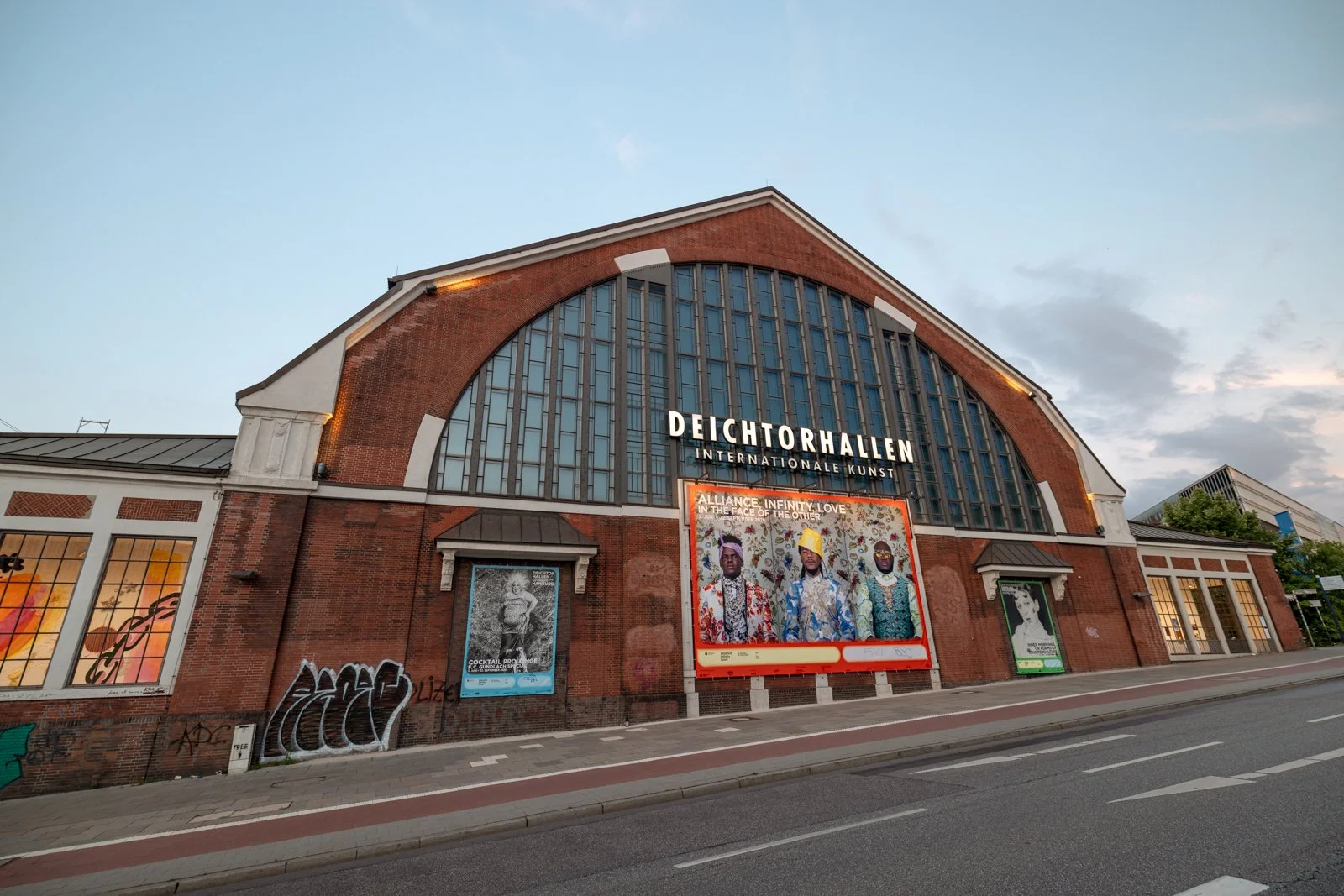 2026 HAMBURG OBERHAFEN-2.jpg