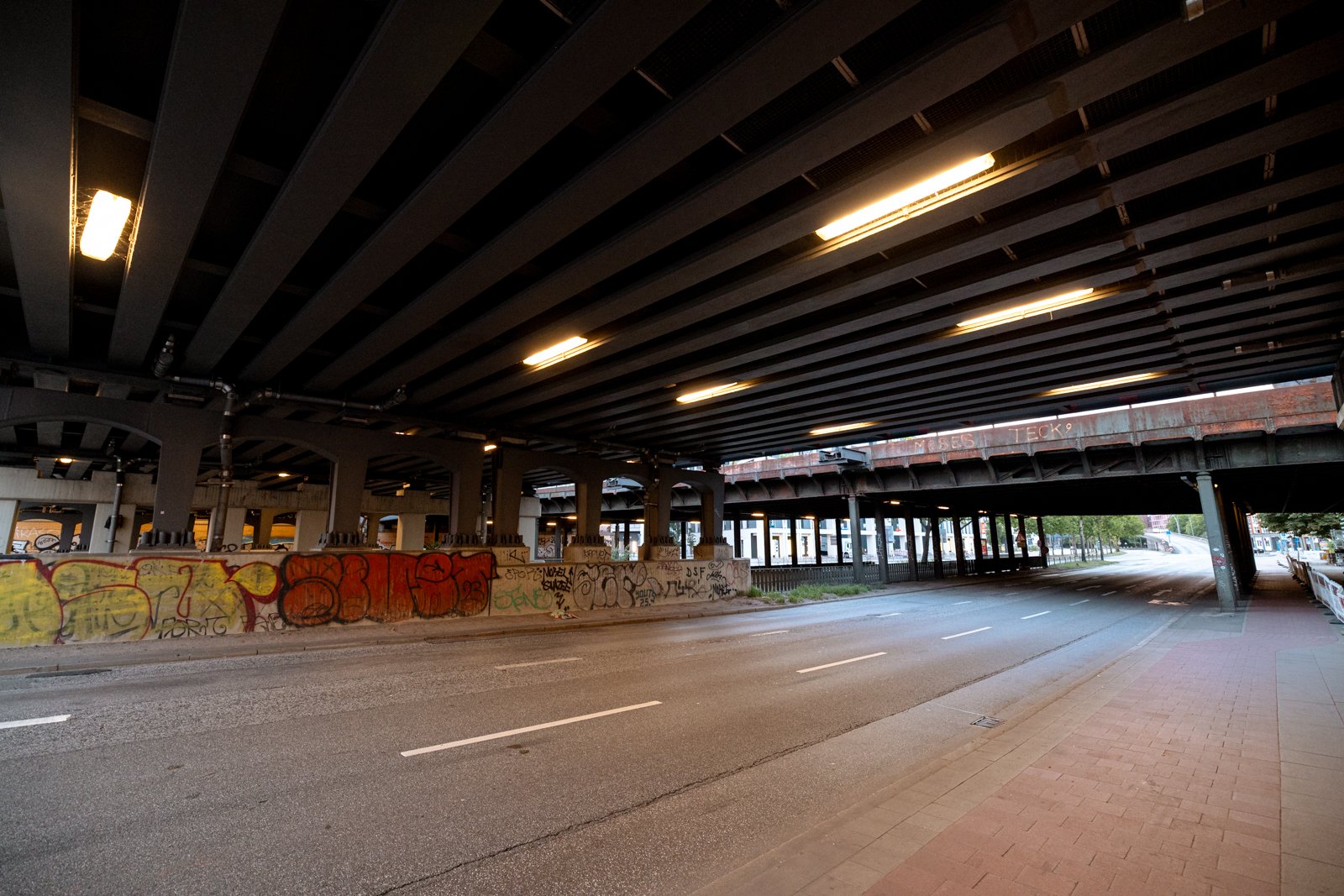 2026 HAMBURG OBERHAFEN-3.jpg