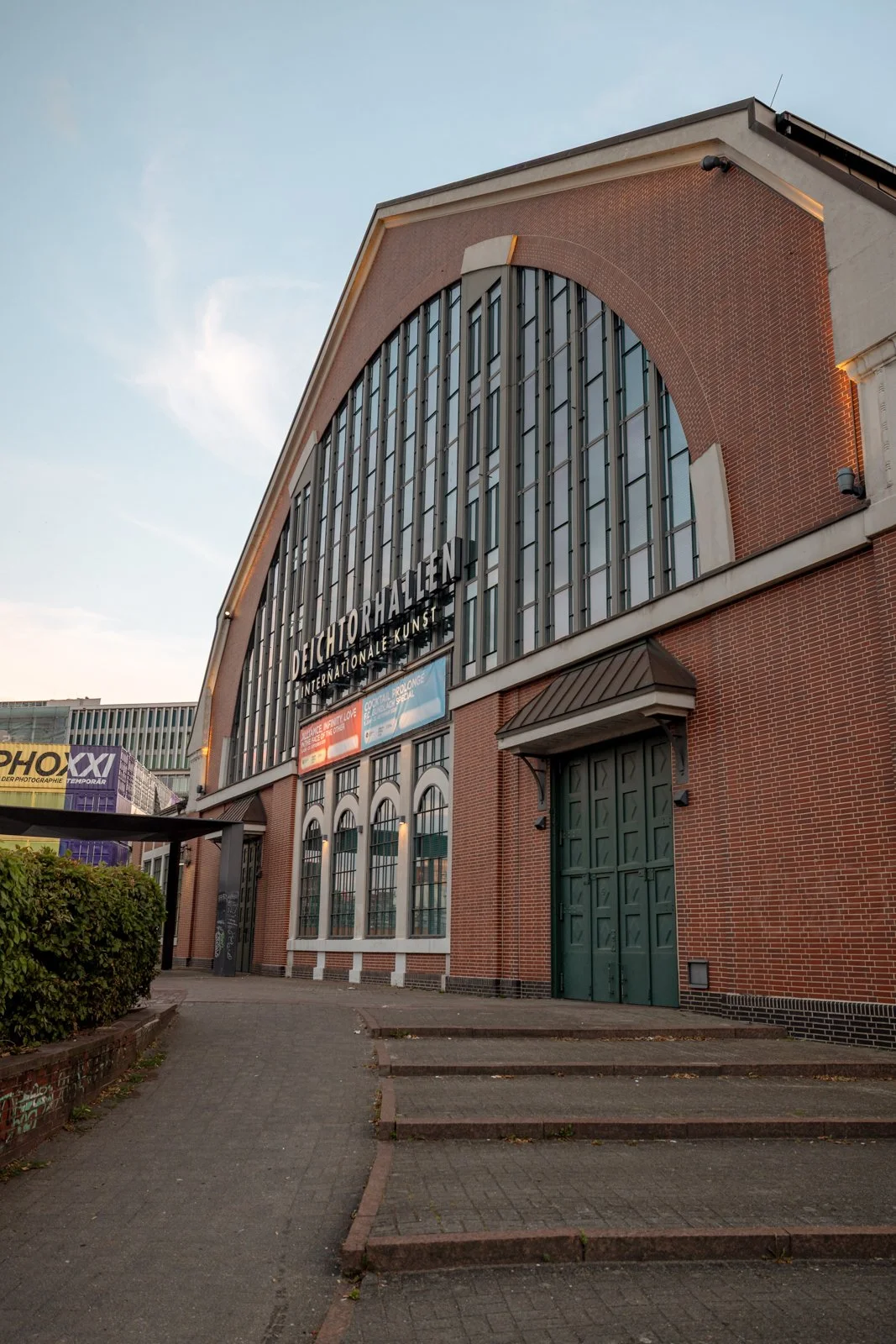 2026 HAMBURG OBERHAFEN-4.jpg