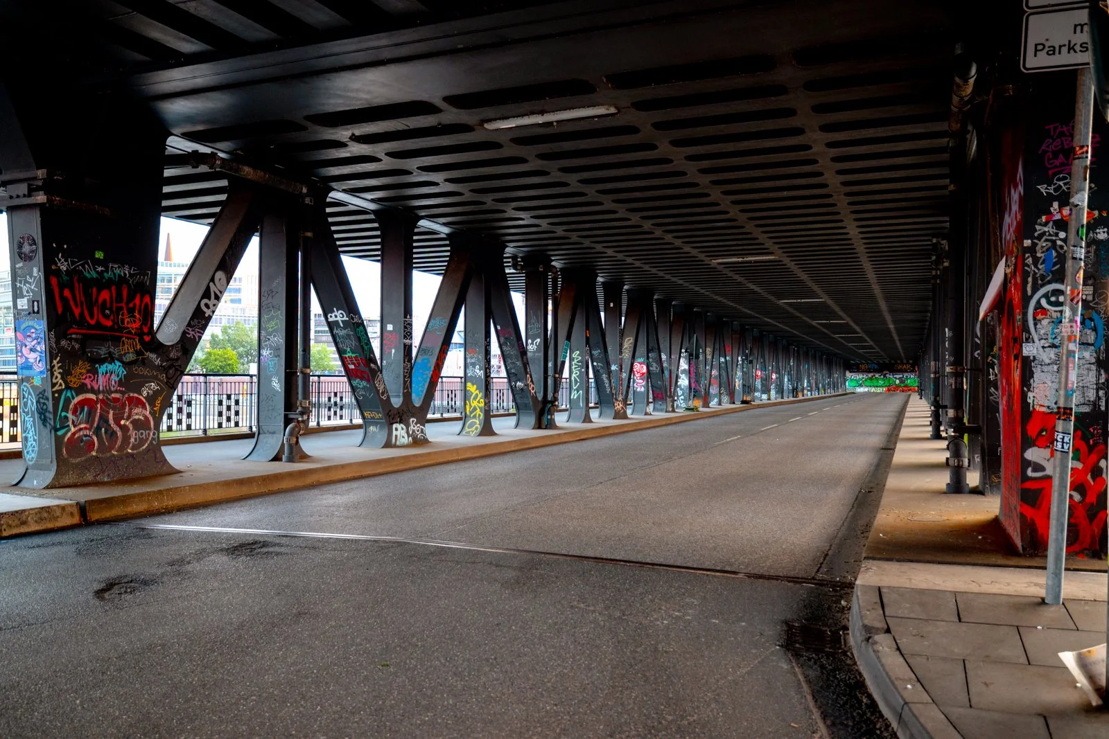 2026 HAMBURG OBERHAFEN-32.jpg