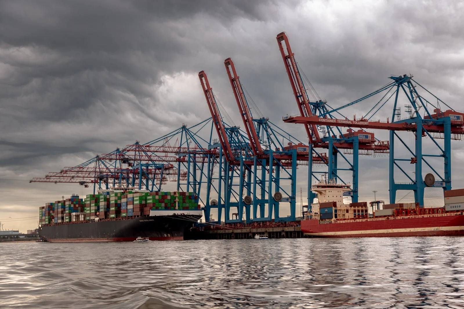 2026 HAMBURG PORT-85.jpg