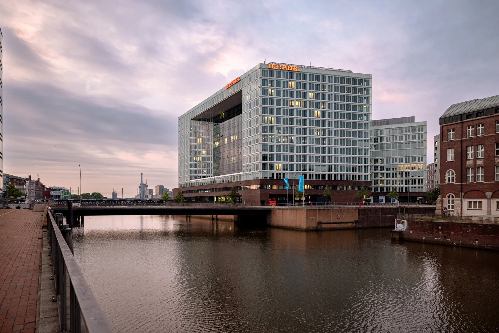 2026 HAMBURG SPEICHERSTADT-1.jpg