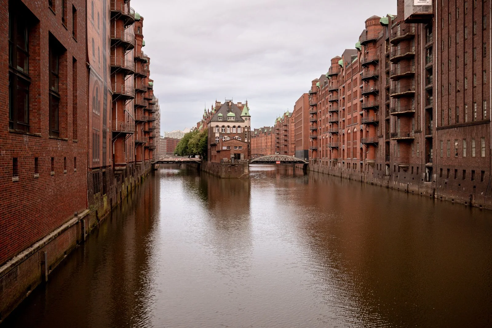 2026 HAMBURG SPEICHERSTADT-10.jpg