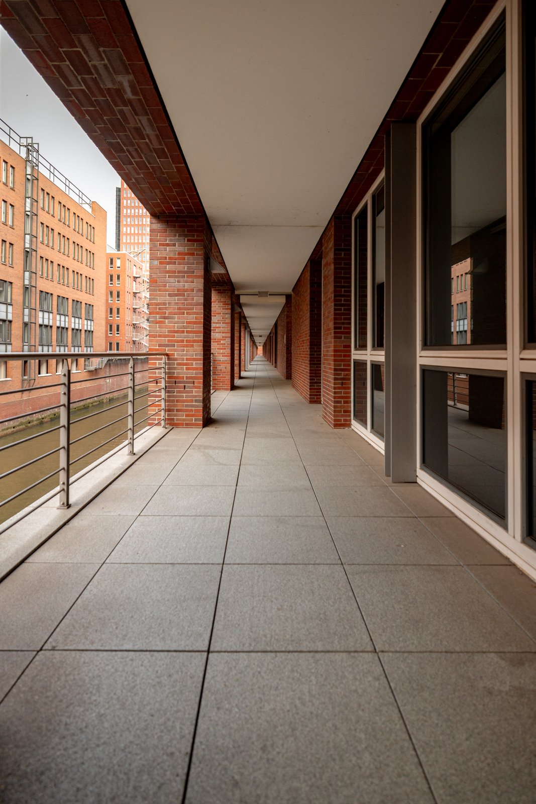 2026 HAMBURG SPEICHERSTADT-41.jpg