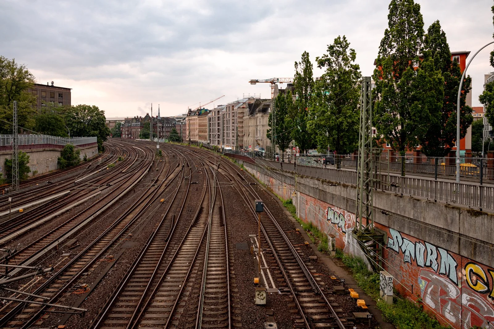 2026 HAMBURG HAUPTBAHNHOF-2.jpg