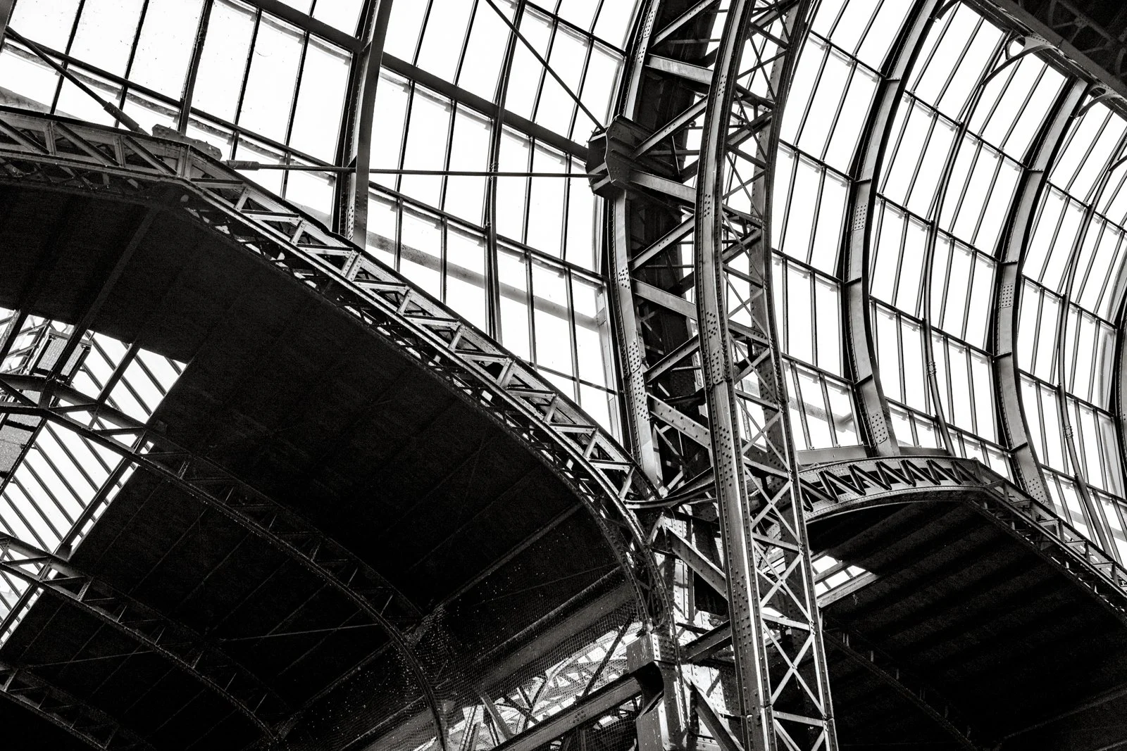 2026 HAMBURG HAUPTBAHNHOF-6.jpg