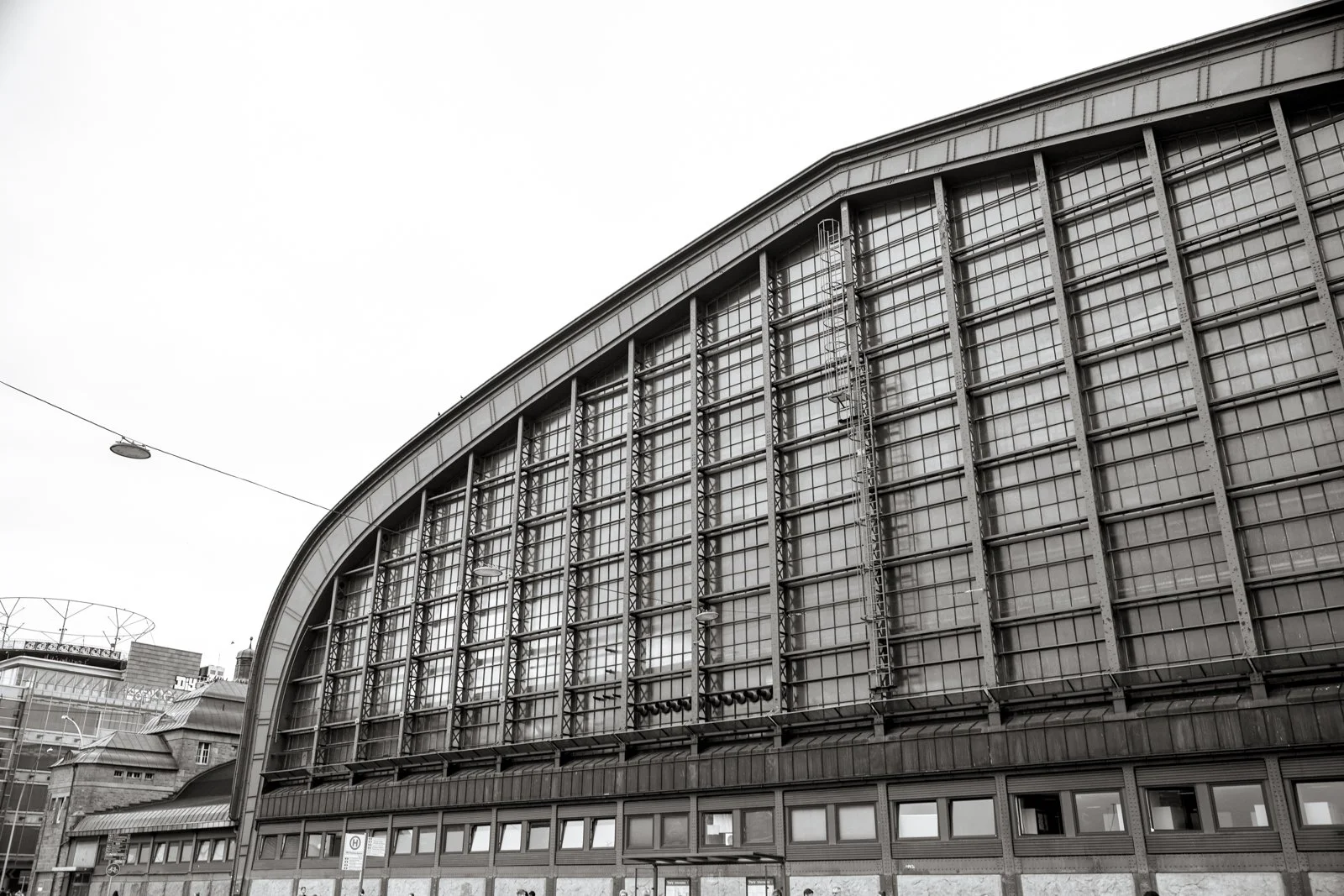 2026 HAMBURG HAUPTBAHNHOF-18.jpg