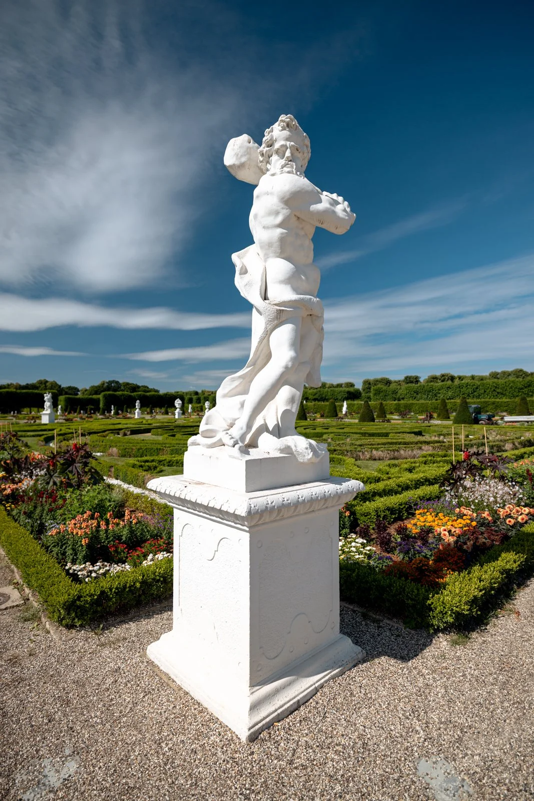 2026 HANOVER HERRENHAUSEN GARDENS AND UNIVERSITY-2.jpg