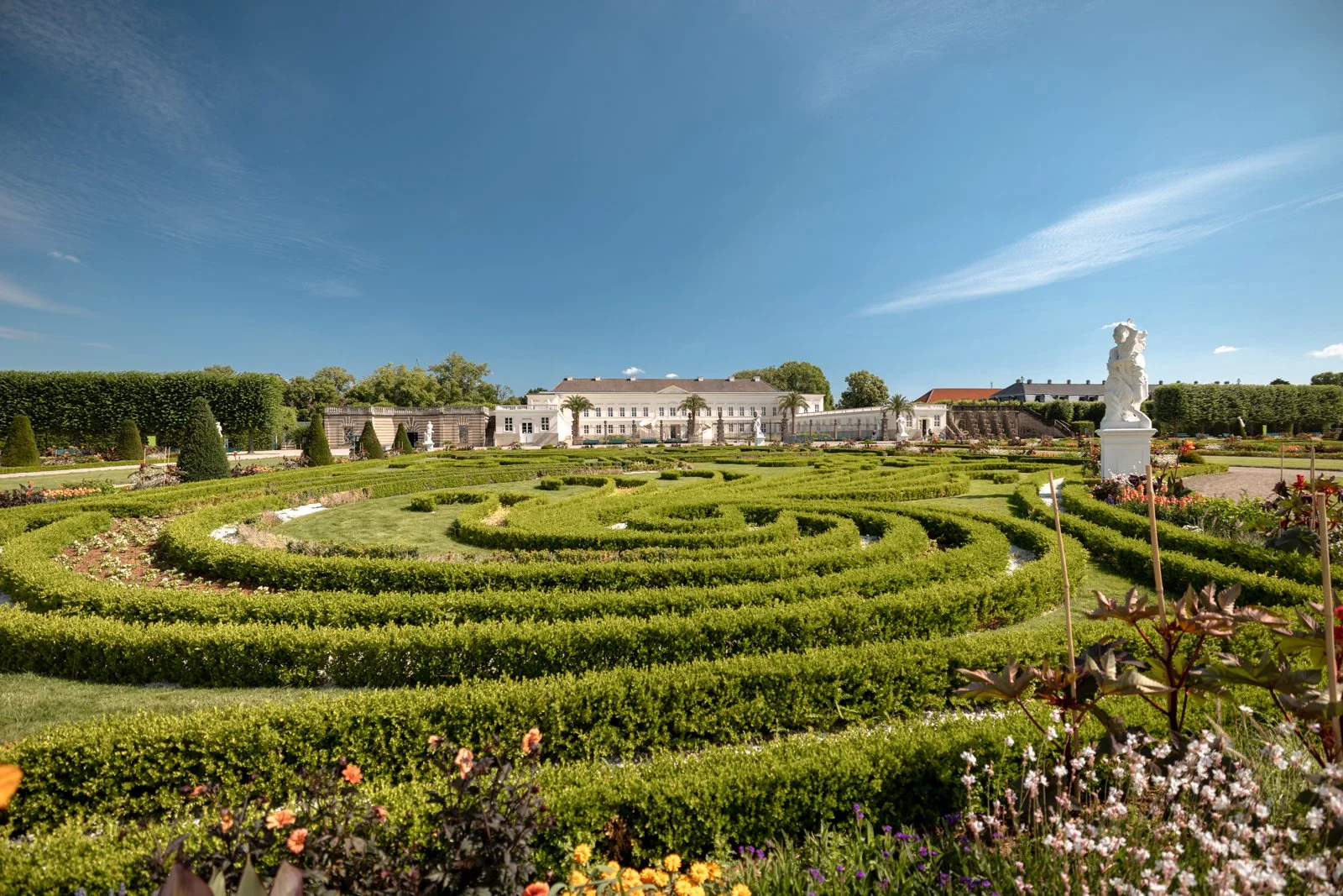 2026 HANOVER HERRENHAUSEN GARDENS AND UNIVERSITY-5.jpg
