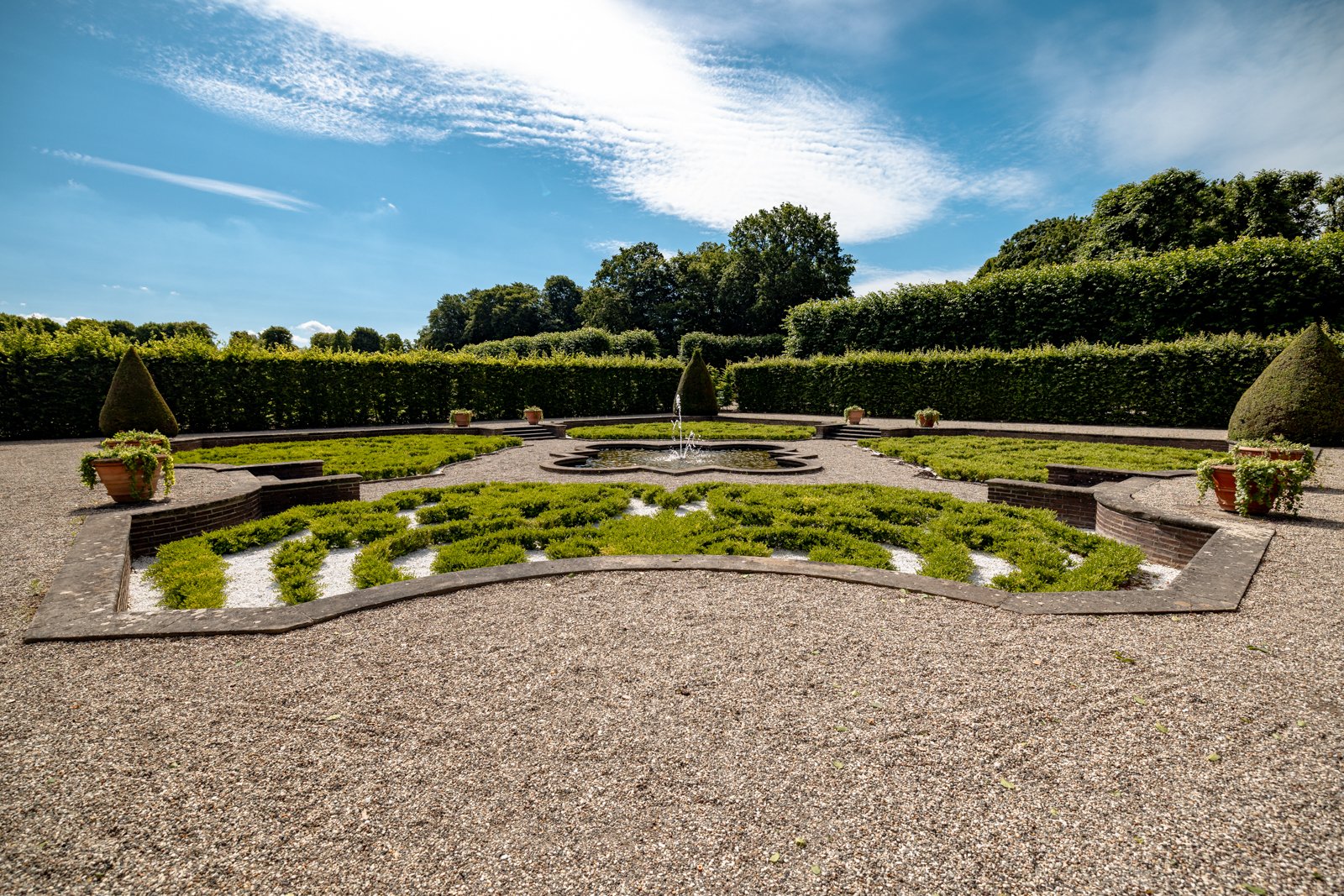 2026 HANOVER HERRENHAUSEN GARDENS AND UNIVERSITY-10.jpg