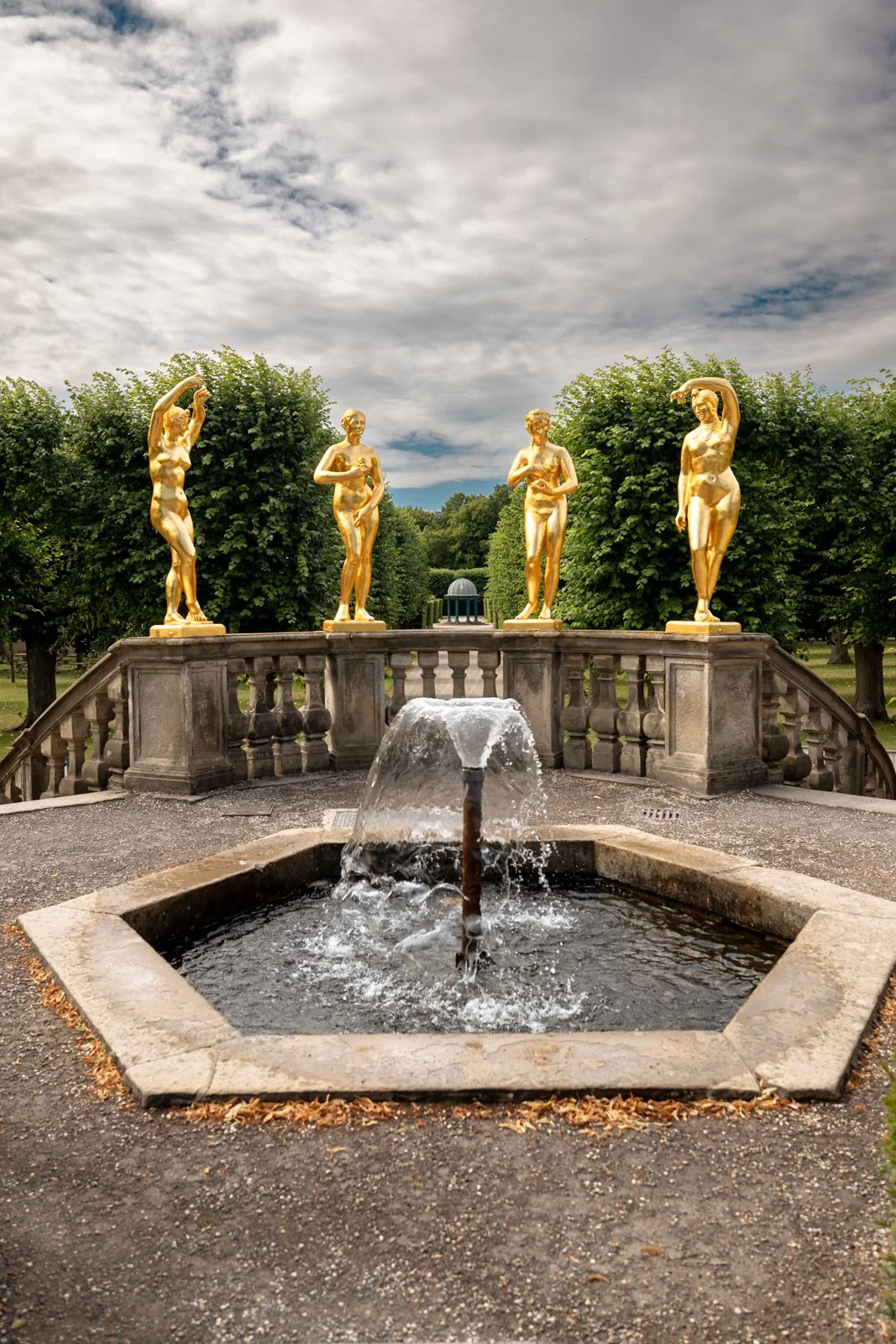2026 HANOVER HERRENHAUSEN GARDENS AND UNIVERSITY-24.jpg