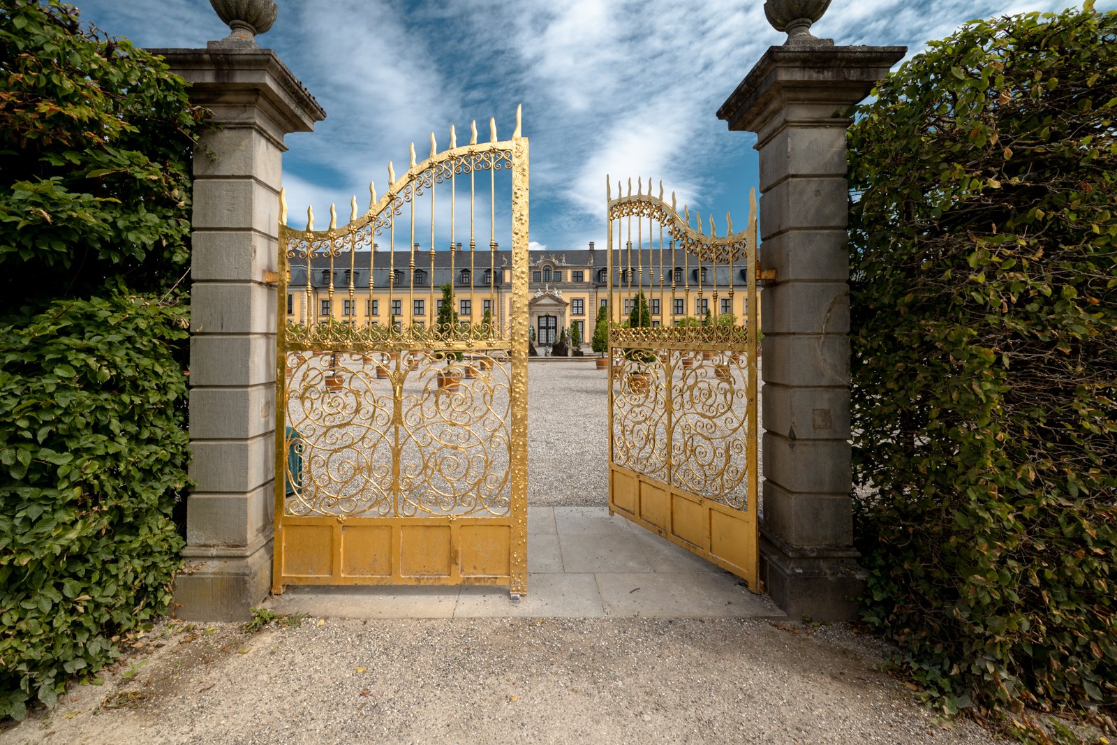2026 HANOVER HERRENHAUSEN GARDENS AND UNIVERSITY-39.jpg