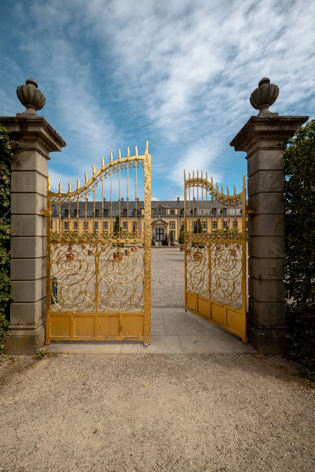 2026 HANOVER HERRENHAUSEN GARDENS AND UNIVERSITY-40.jpg