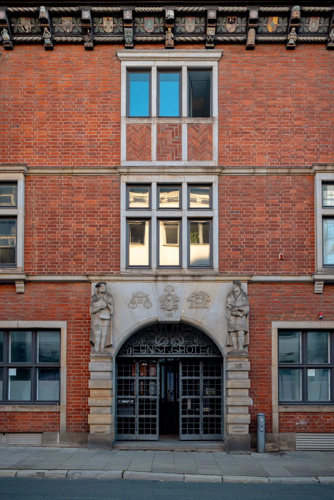2026 HANOVER OLD TOWN-56.jpg