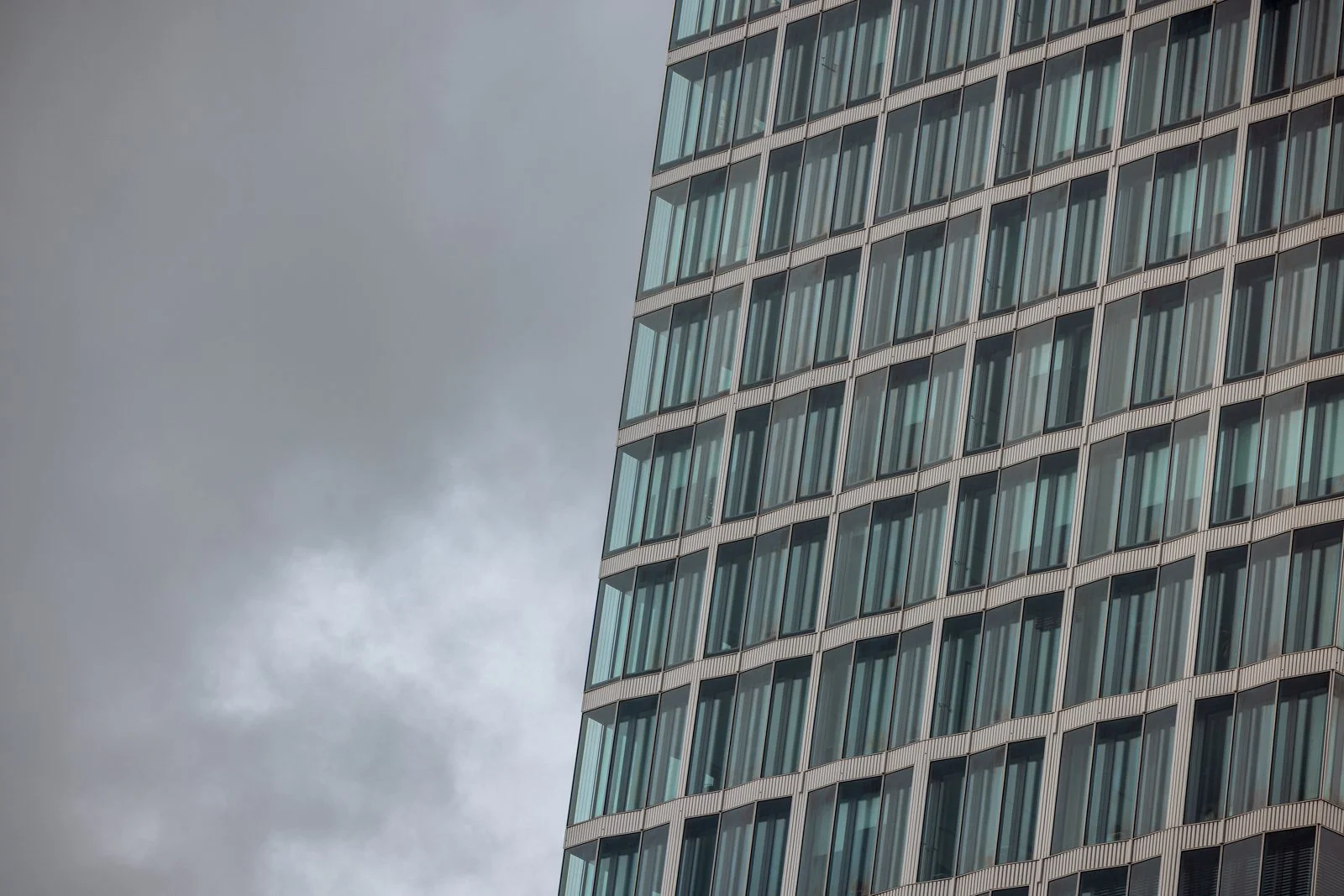 2026 BERLIN MODERN ARCHITECTURE-17.jpg