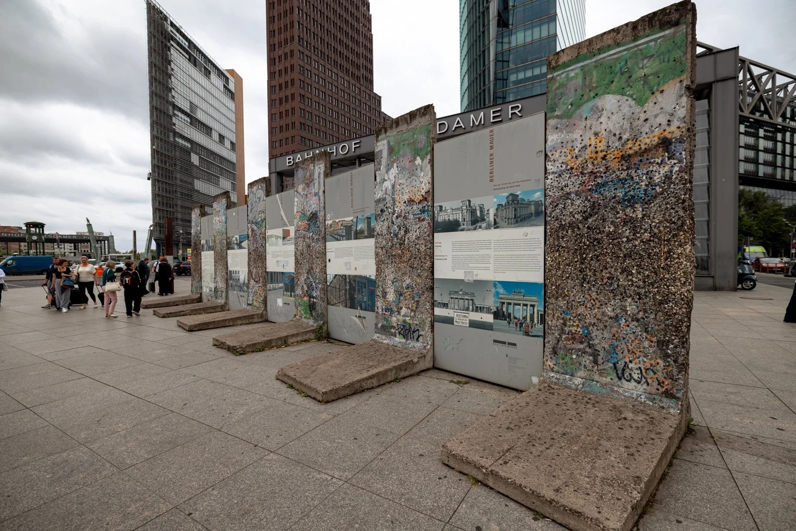 2026 BERLIN MODERN ARCHITECTURE-34.jpg