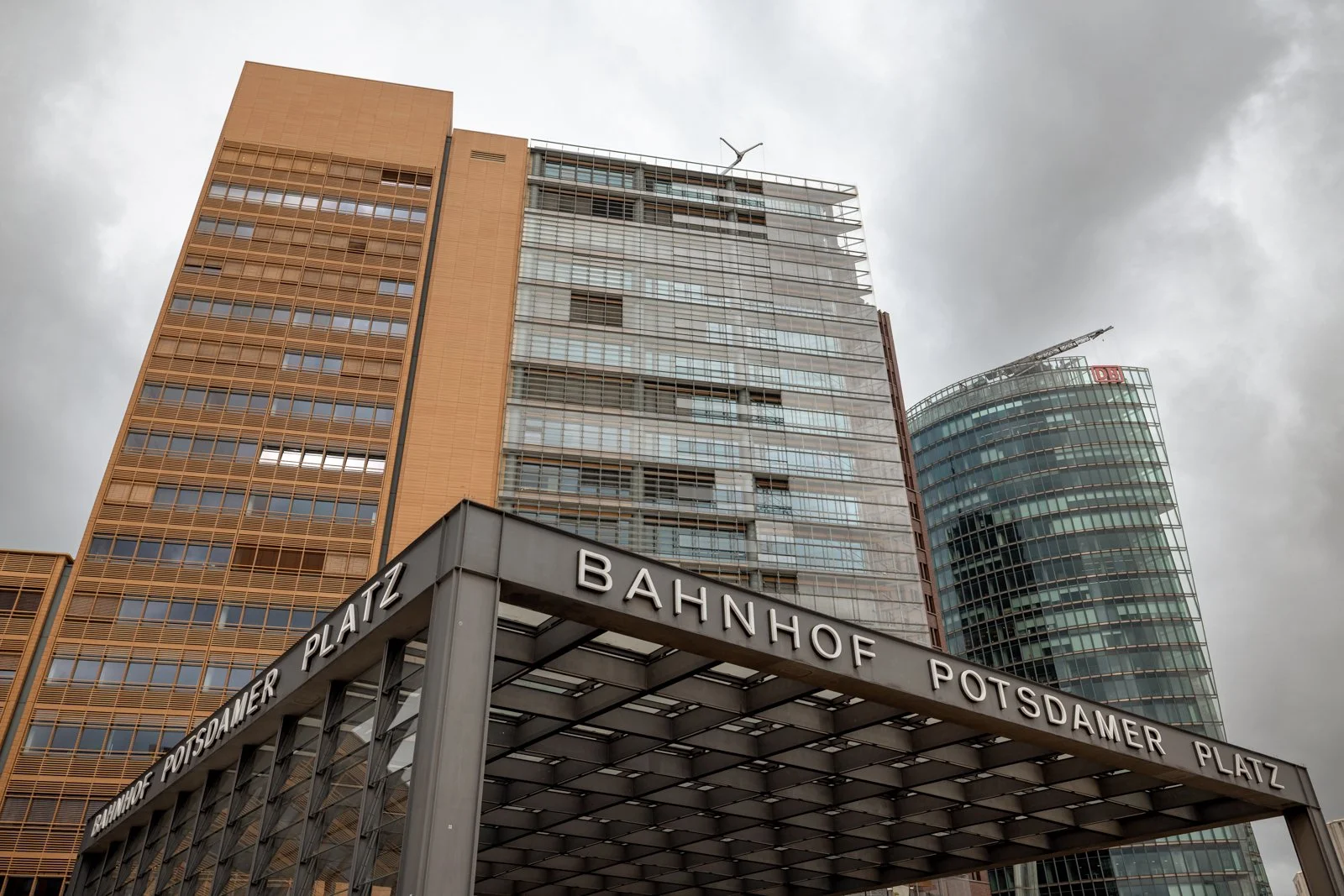 2026 BERLIN MODERN ARCHITECTURE-36.jpg