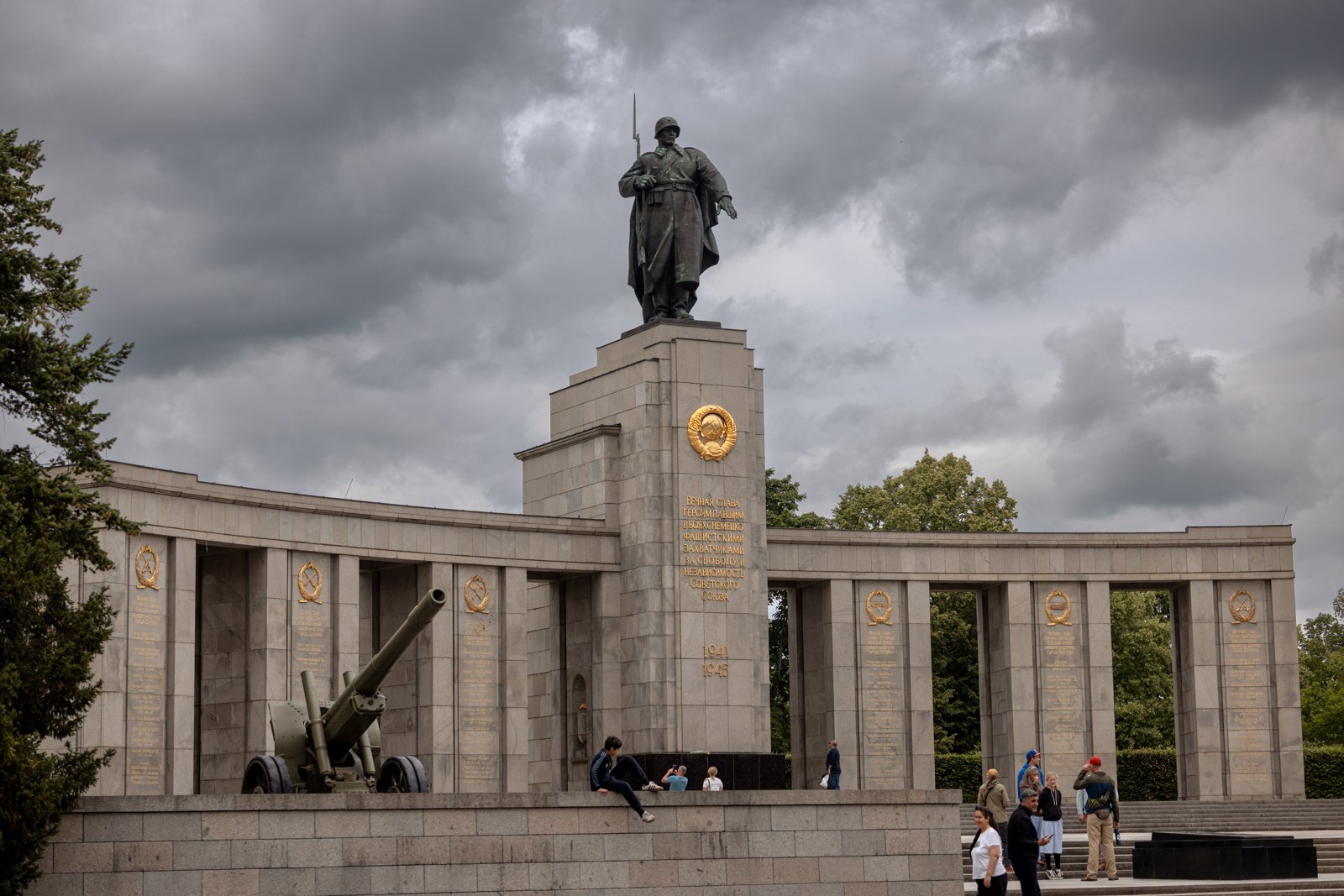 2026 BERLIN TIERGARDEN-3.jpg